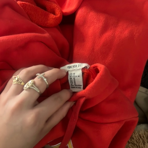Forever 21 Red Cropped “WEEKEND” Hoodie (Medium) - Picture 3 of 3